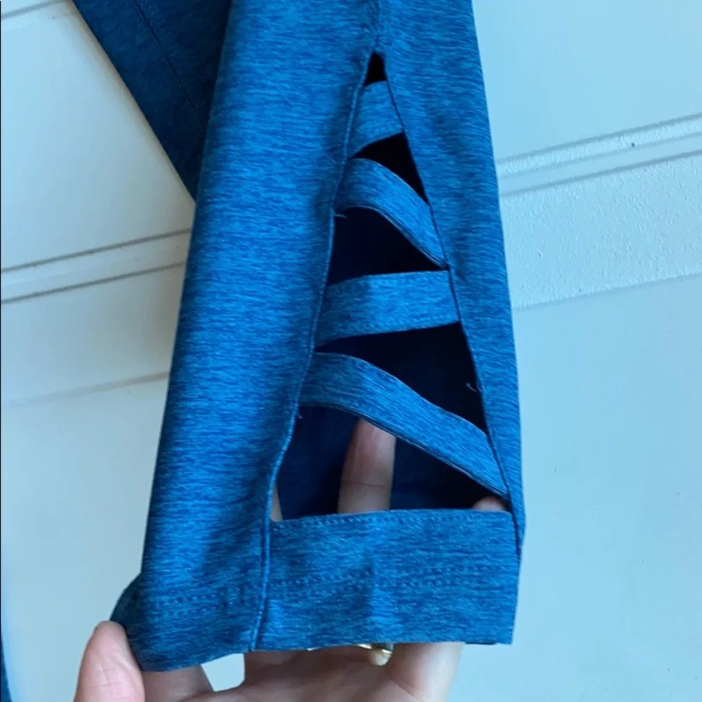 Apana Yoga Cropped Cutout Leggings S - Picture 3 of 5